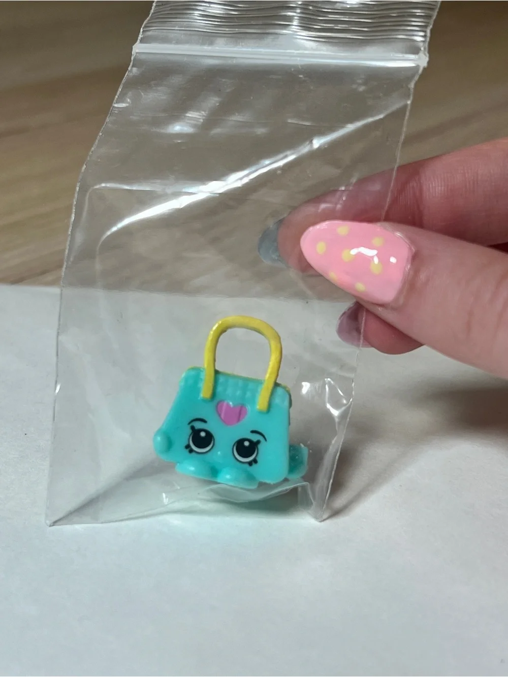 LOT of authentic Shopkins + cutie car